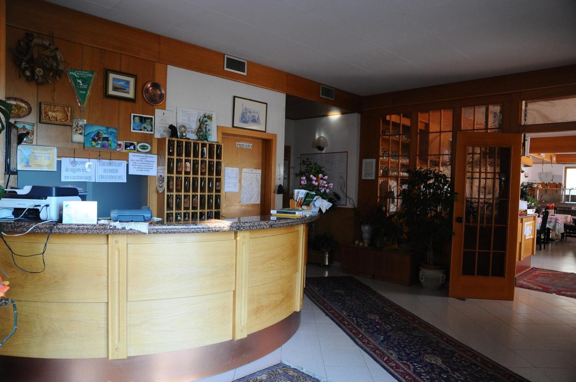 Hotel Cristina Tenno Buitenkant foto